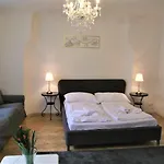 Aparthotel Charles Bridge Prague